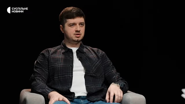 Cover: Муравейник про переговори з Росією, зниження призовного віку та «Орєшнік»