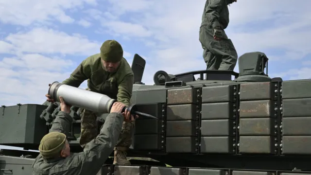 Cover: Ukraine can stop Russia - even without Trump’s support