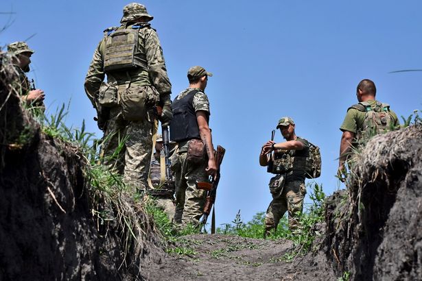 Cover: Vier Tage Fronturlaub, um die Wohnung zu räumen – und ein Testament zu schreiben
