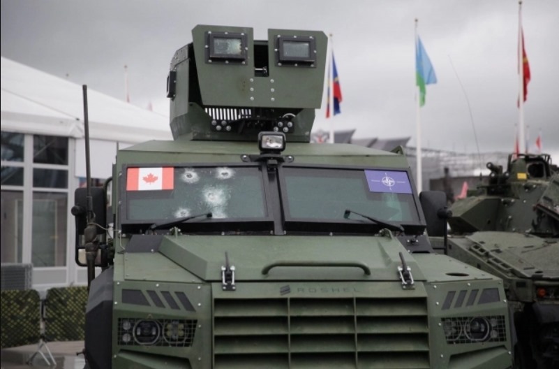 Cover: Russia cancels Army-2025 defense forum