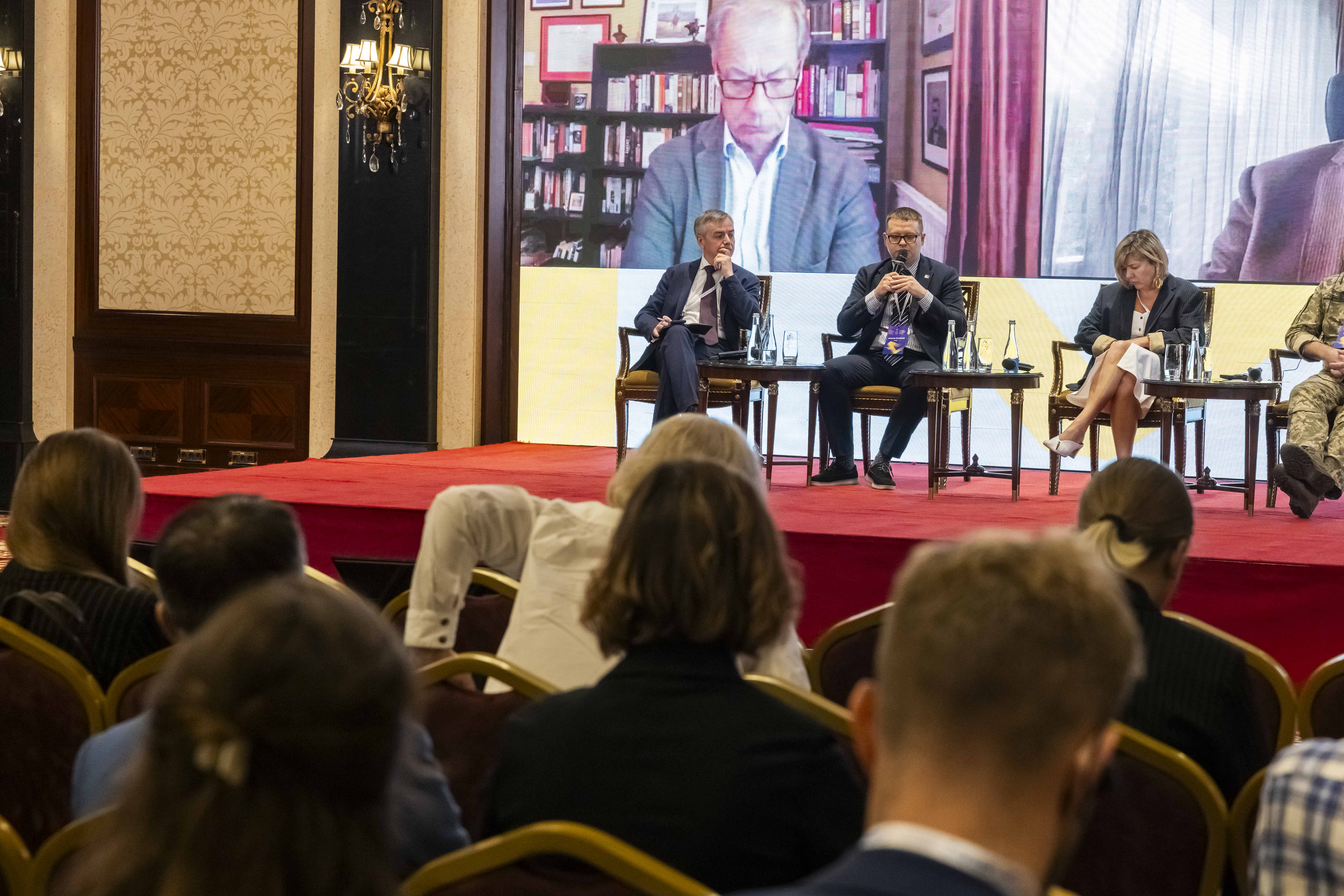 Cover: "Some of our partners still do not accept that this war will determine the future world order," – Mykola Bielieskov at the Crimean Platform Forum