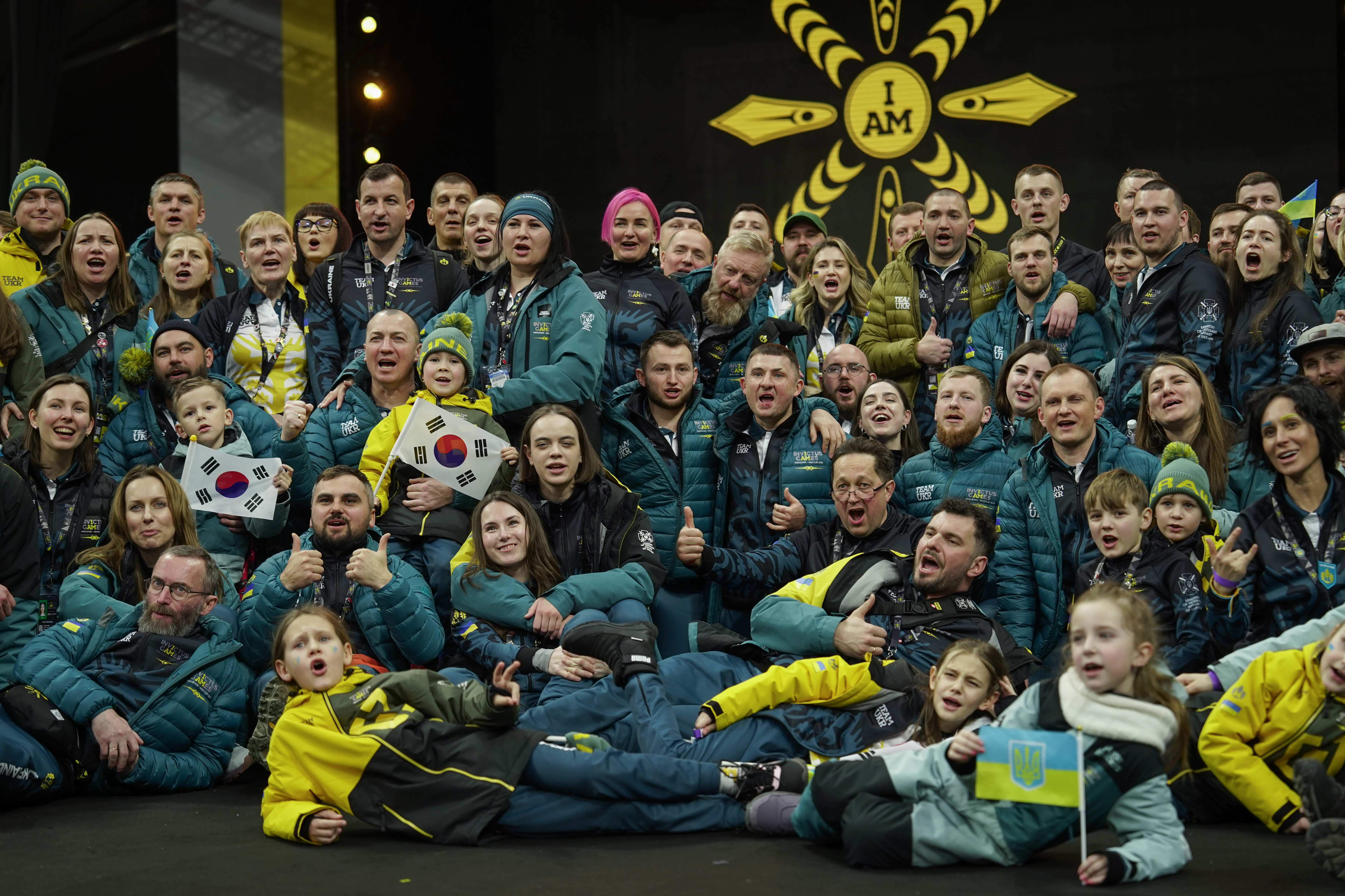 The CBA Center’s team and the Ukrainian national team at the Opening Ceremony of the Games in 2024. Photo: InvictusTeamUkraine